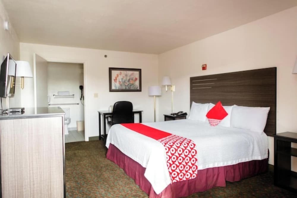 OYO Hotel Wichita Falls I 44 Sheppard Airforce - photo 18