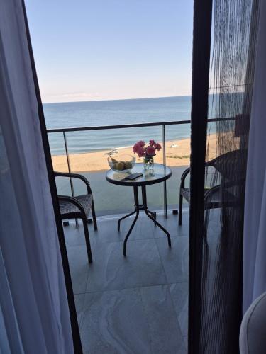 1 Bedroom Apartment With Sea And River Views