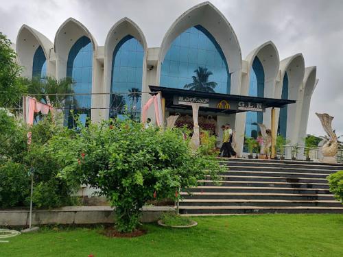 GLN Residency Pure Veg — hotel near Mysore Airport