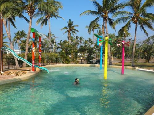 Bowen Holiday Park — 4-Star Luxury Hotel in Bowen, Australia