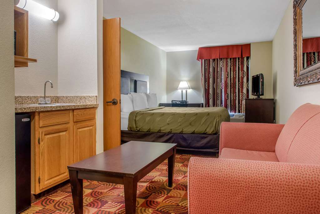 Quality Inn Bloomington near University - photo 27