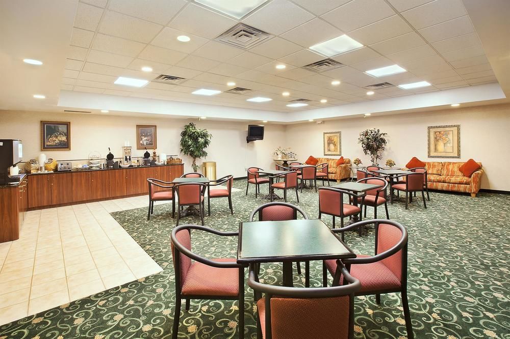 La Quinta Inn Paramus - photo 24