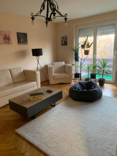 Relax apartman — 4-Star Luxury Hotel in Siofok, Hungary