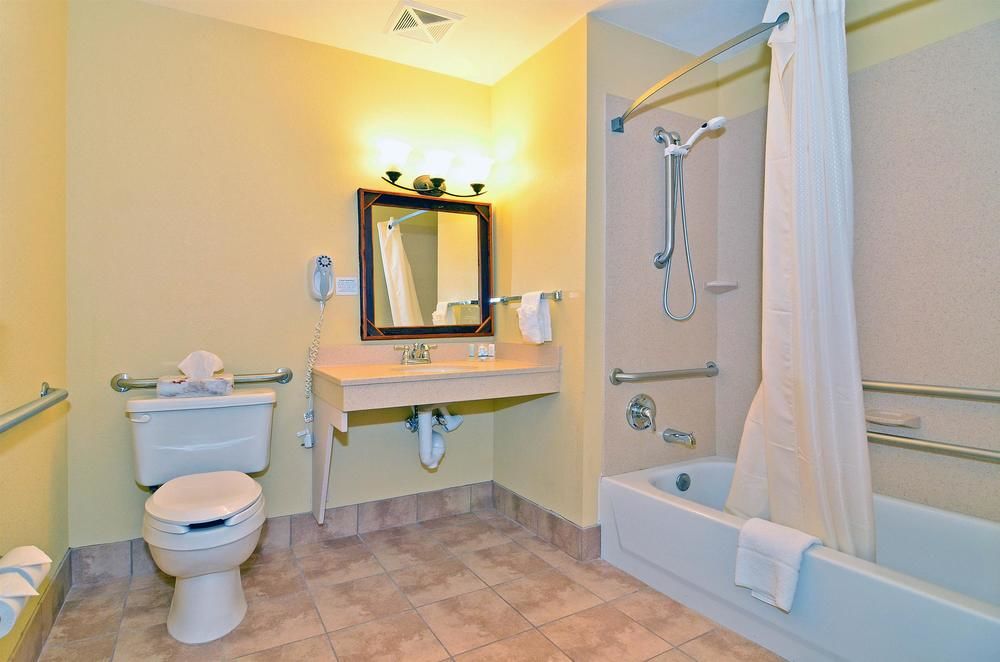 Motel 6 Park City KS - photo 12