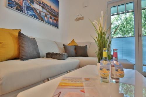 Villa Frankfurt Villa Frankfurt Appartement 01 — 4-Star Luxury Hotel in Timmendorfer Strand, Germany