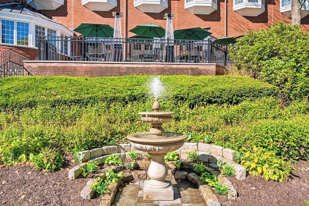 Simsbury Inn - photo 25