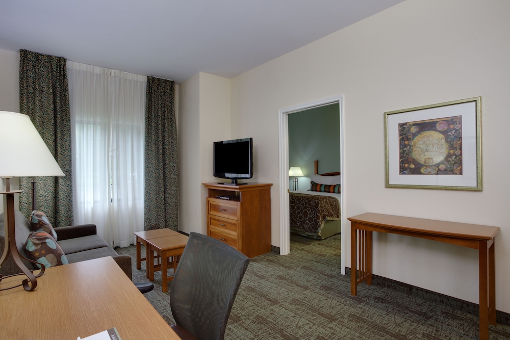 Staybridge Suites Corning by IHG - photo 11
