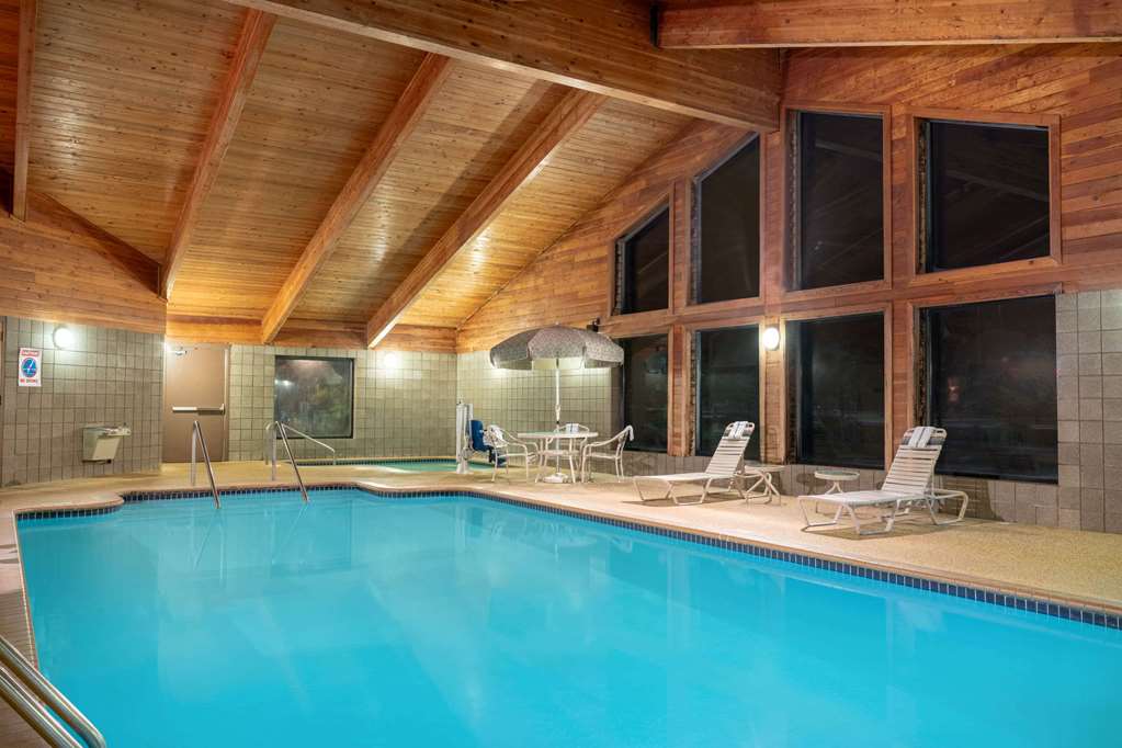 AmericInn by Wyndham Coon Rapids - photo 15