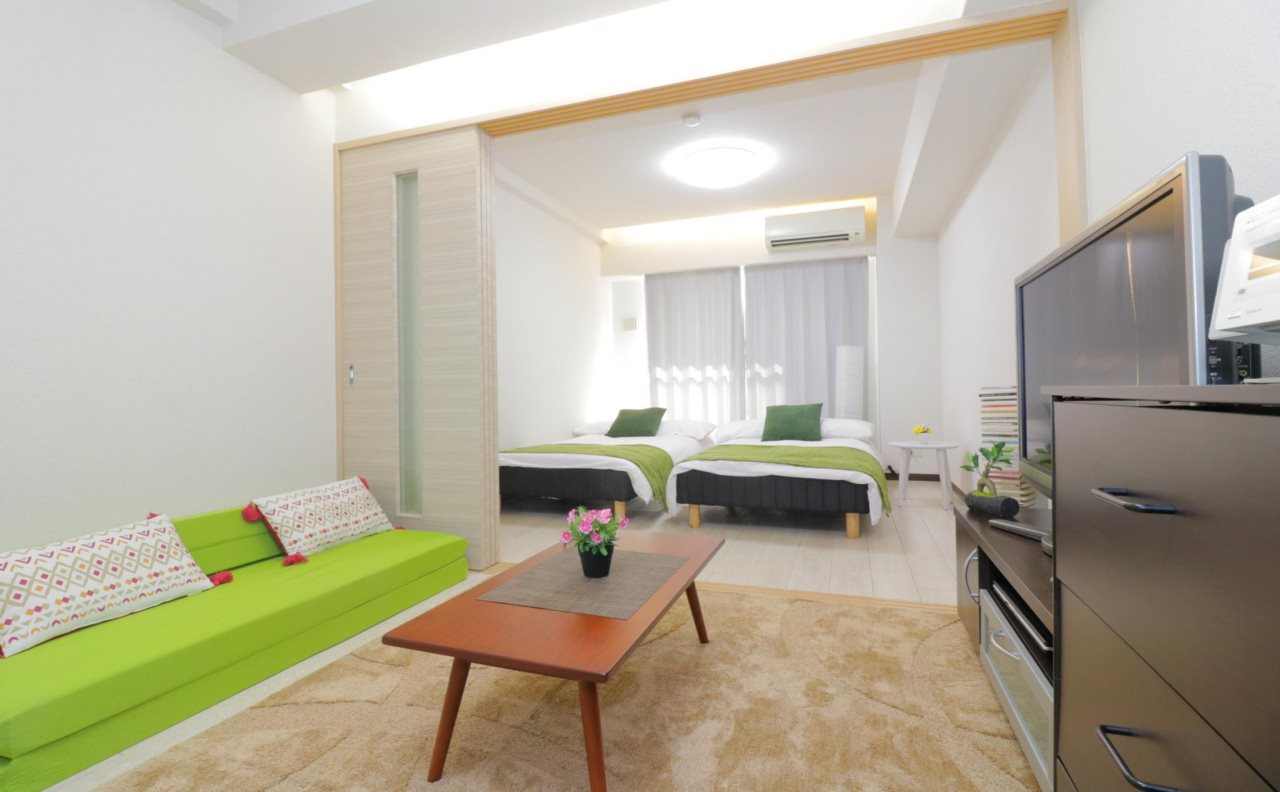 HG Cozy Hotel No.17 Tsutenkakumae - carbon neutral hotel in Osaka