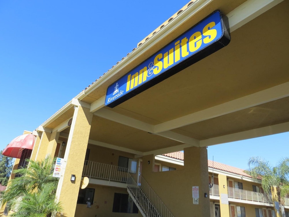 Riverside Inn & Suites - photo 53