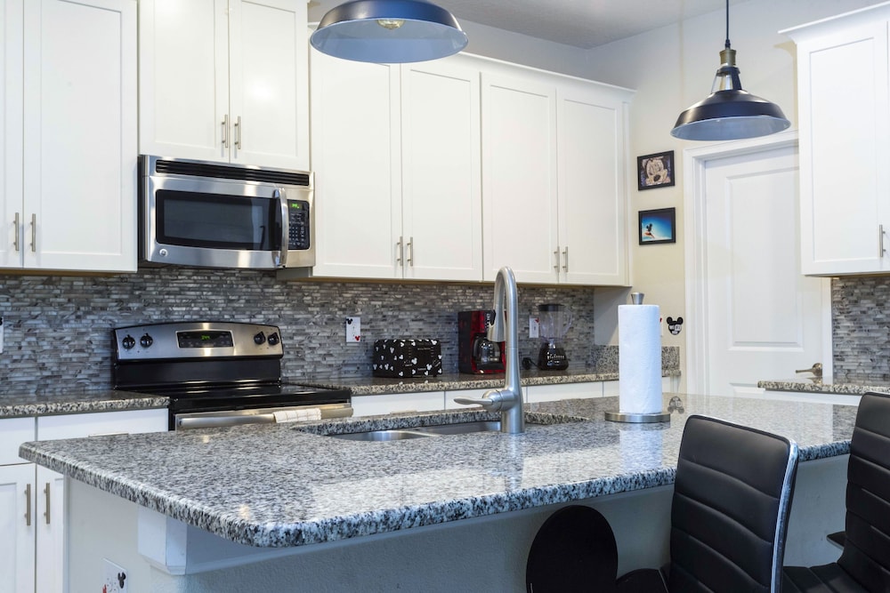 Brilliance At Solterra Resort By Shine Villas #092 5 Bedroom Villa - photo 27
