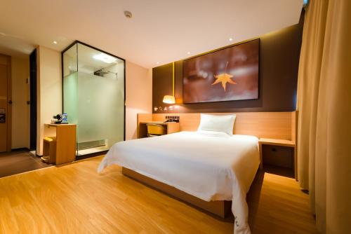 Iu Hotel - carbon neutral hotel in Xi'an