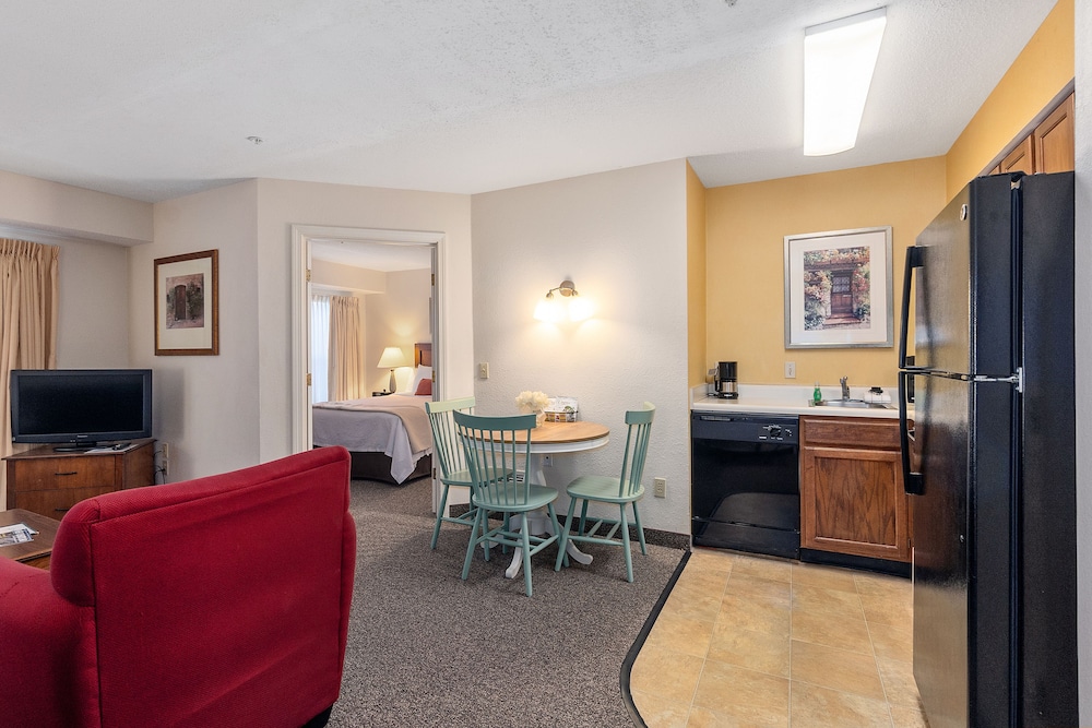 Residences at Daniel Webster - photo 30