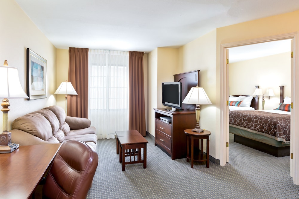 Staybridge Suites McAllen by IHG - photo 6