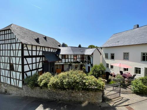 Gut Bunt Ferienhaus - last minute hotel in Runkel