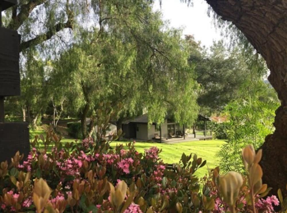 Tuscany Hills Retreat - photo 24