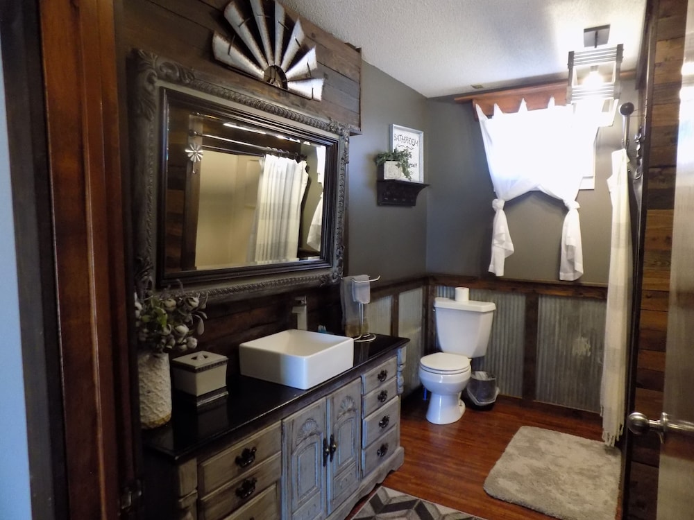 Dighton Inn - photo 60