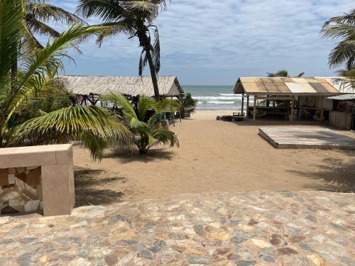 Sango beach - last minute hotel in Accra