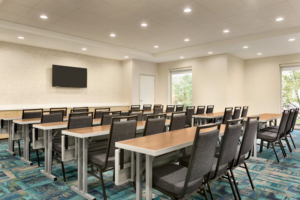 Home2 Suites Florence Cincinnati Airport South KY - photo 31