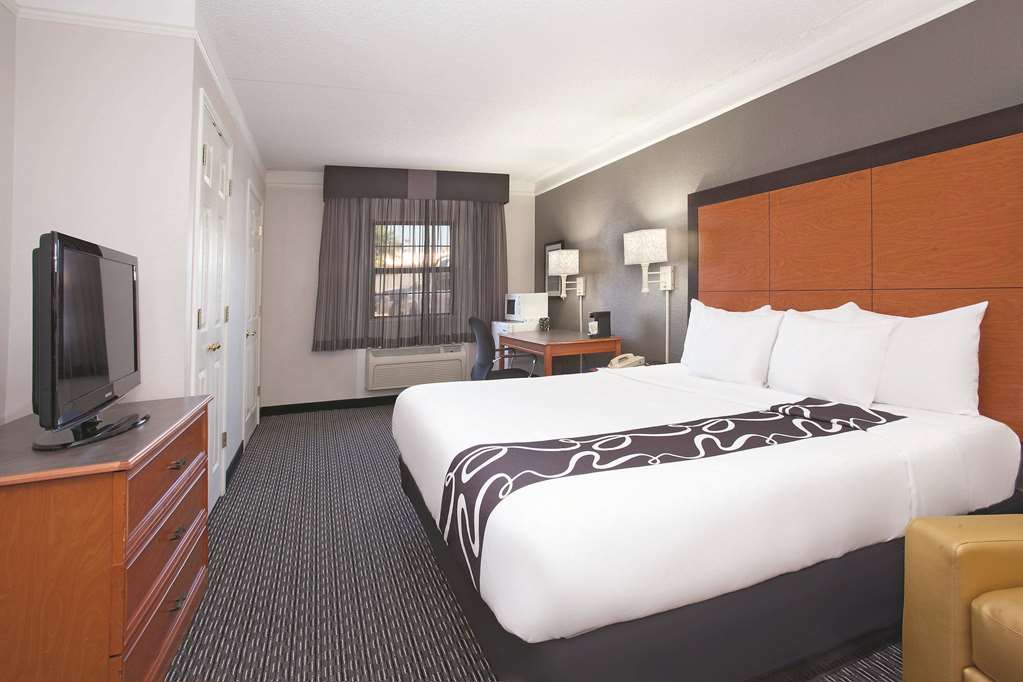 La Quinta Inn by Wyndham Salt Lake City Midvale - photo 14