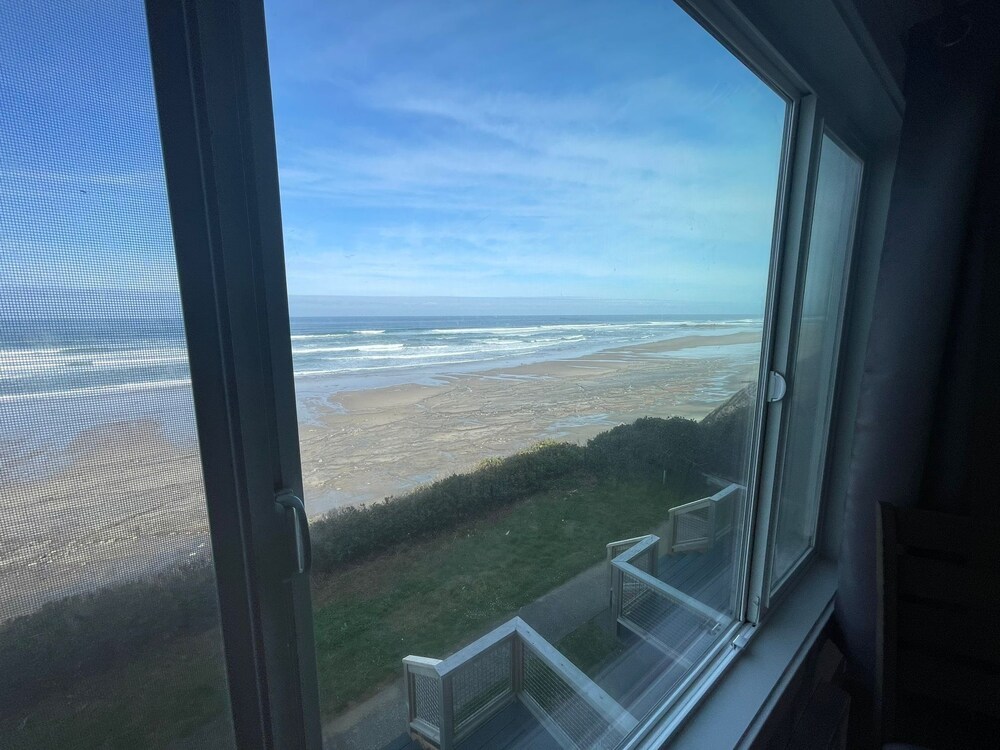 West Beach Suites - photo 42
