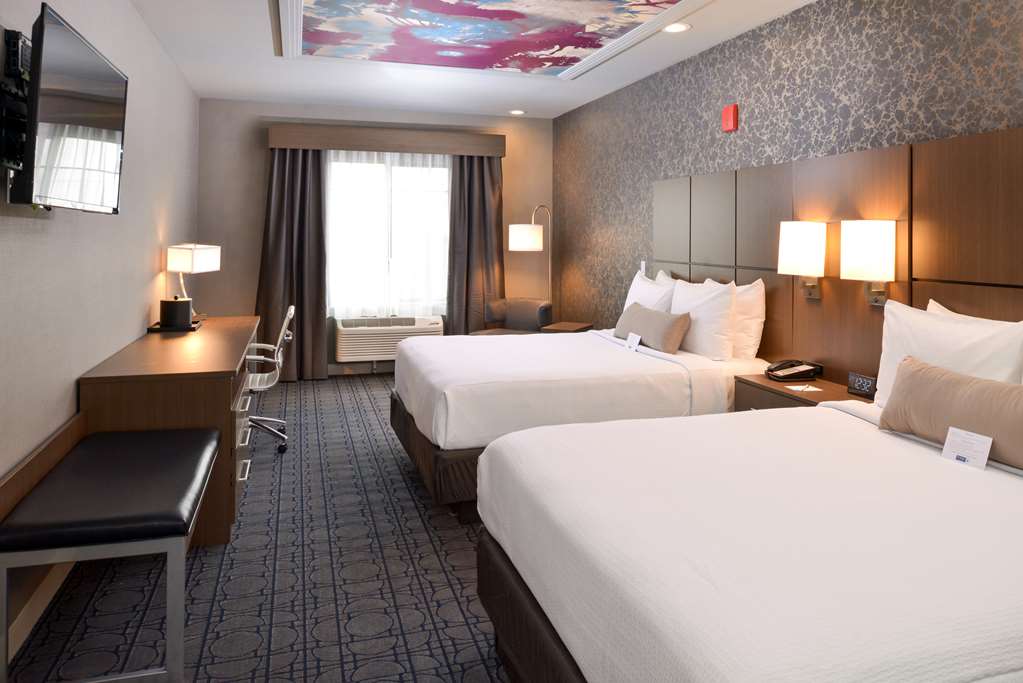 Best Western Plus Coalinga Inn - photo 18