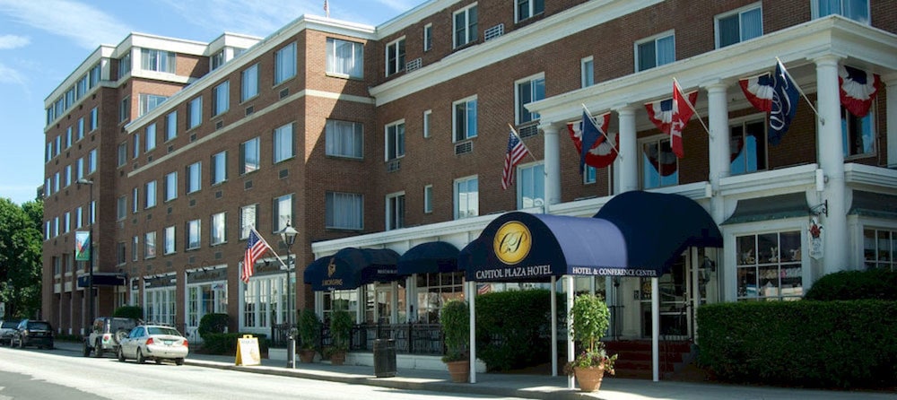Capitol Plaza Hotel Montpelier Tapestry Collection by Hilton - photo 52