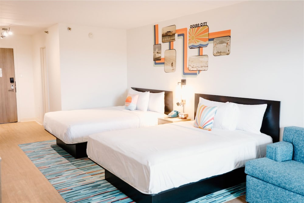 SeaLoft Oceanfront Hotel - photo 9