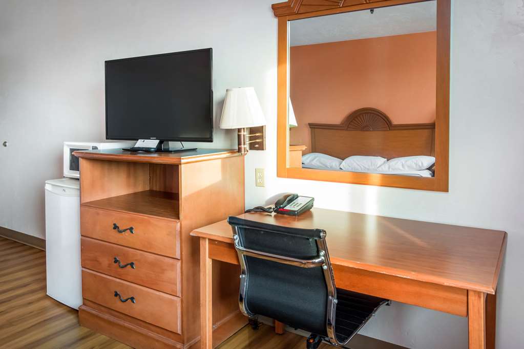 Motel 6 Wilsonville OR Portland - photo 7