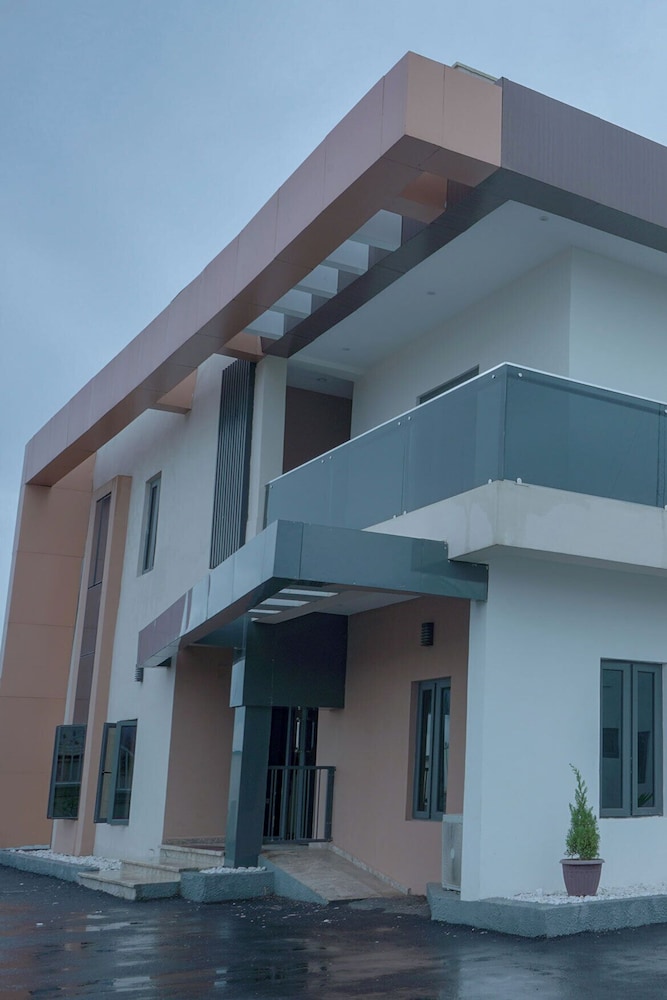 Peninsula Suites Abuja in Bwari, Nigeria