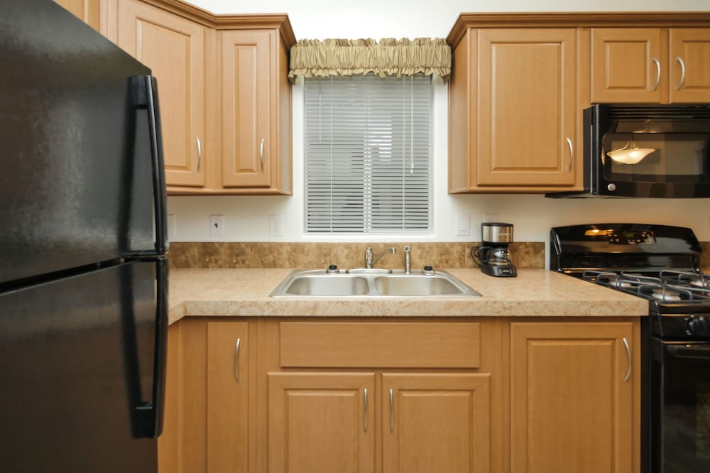 The Cottages at Golden Village Palms RV Resort - photo 7