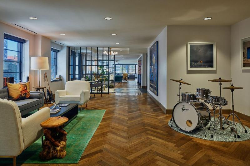 Renaissance Saint Elms Dallas Downtown - photo 23