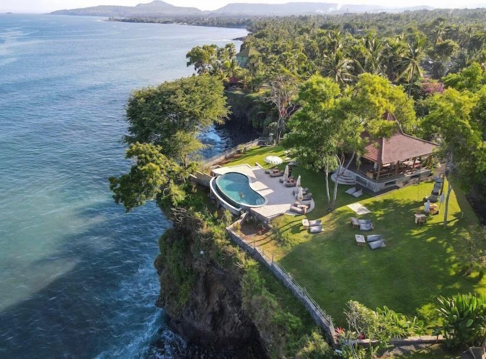 Bali Cliff Glamping in Amlapura, Indonesia