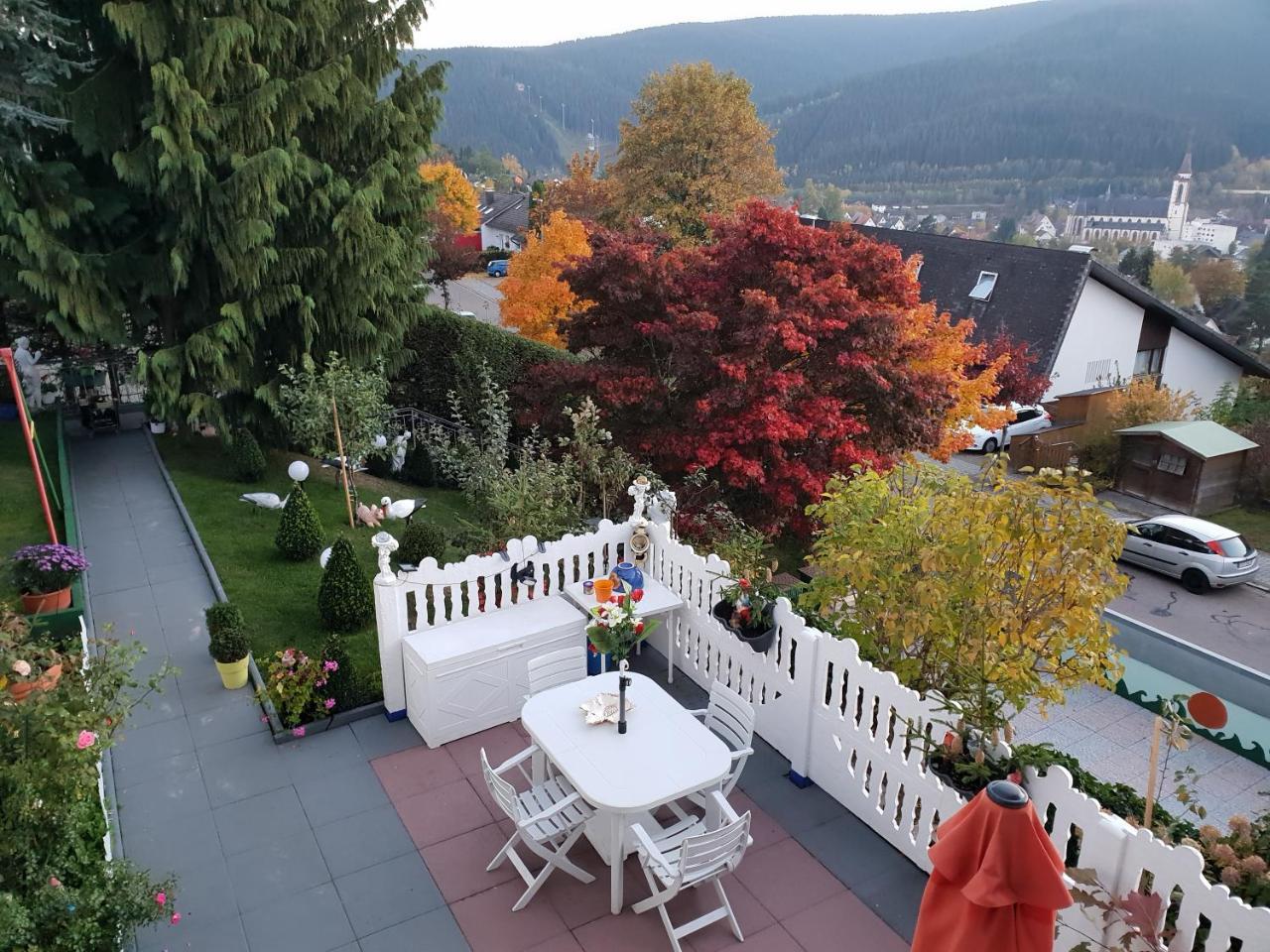 Ferienhaus Haus Herzog — 4-Star Luxury Hotel in Titisee-Neustadt, Germany