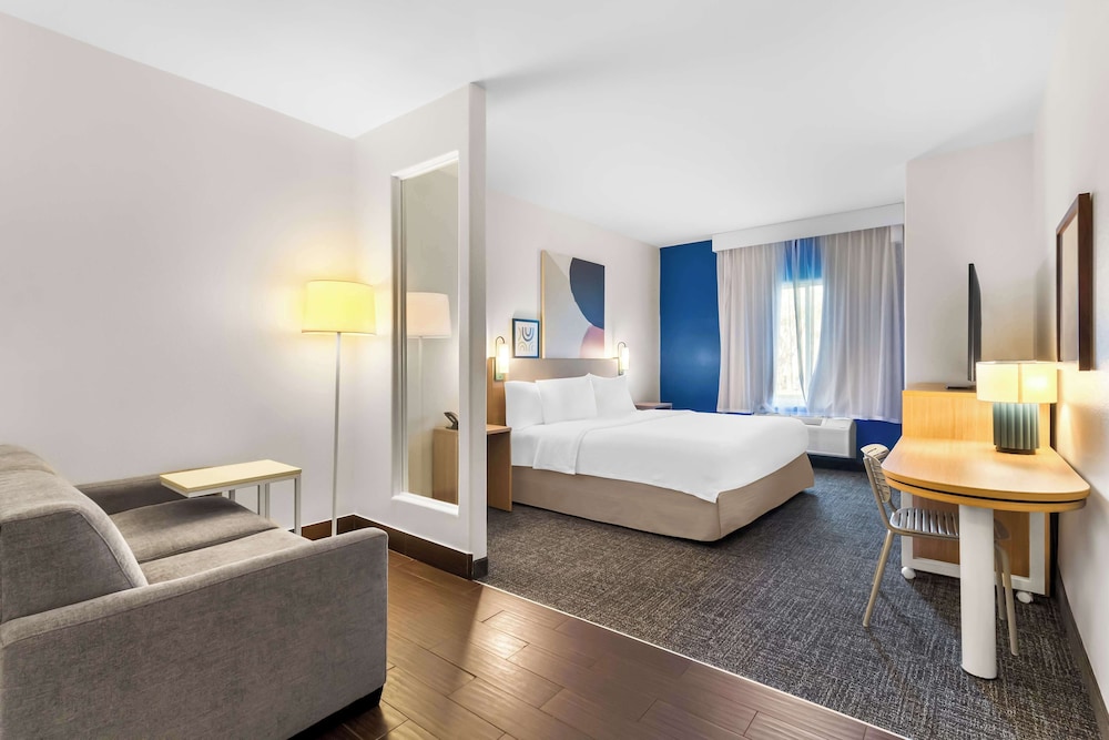 Spark by Hilton Pearland - photo 20