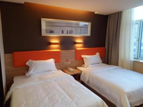 7Days Premium Heihe Nenjiang County Keyun Station Branch — hotel in Nenjiang