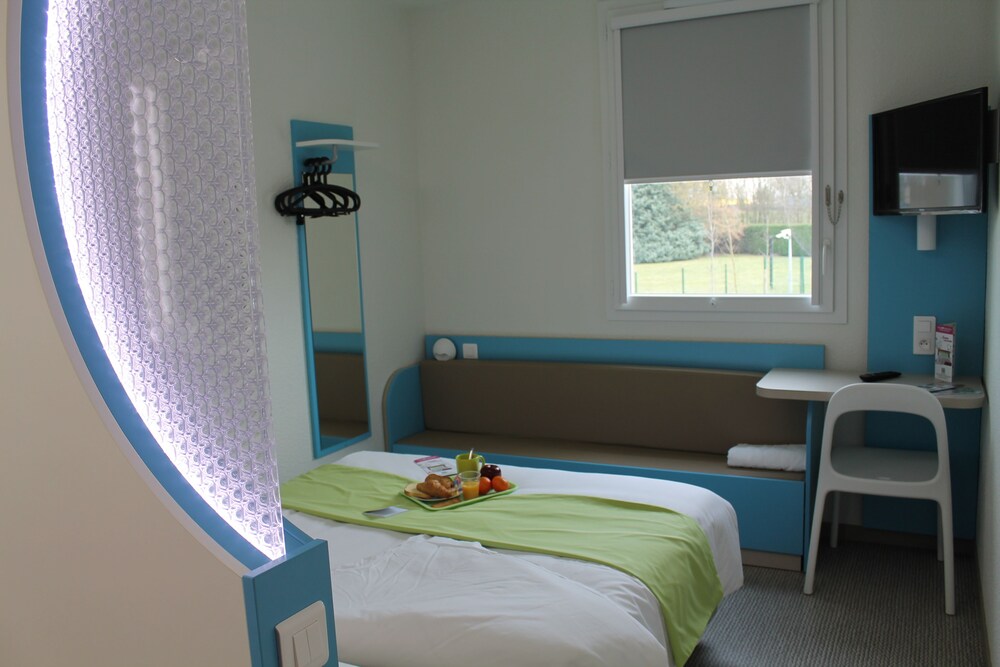 First Inn Hotel Les Ulis pet-friendly hotel Villejust