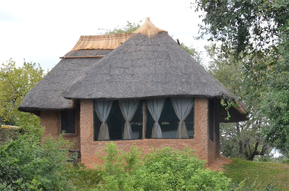 Mu Fungata Safari Lodge 5956138 — Namwala