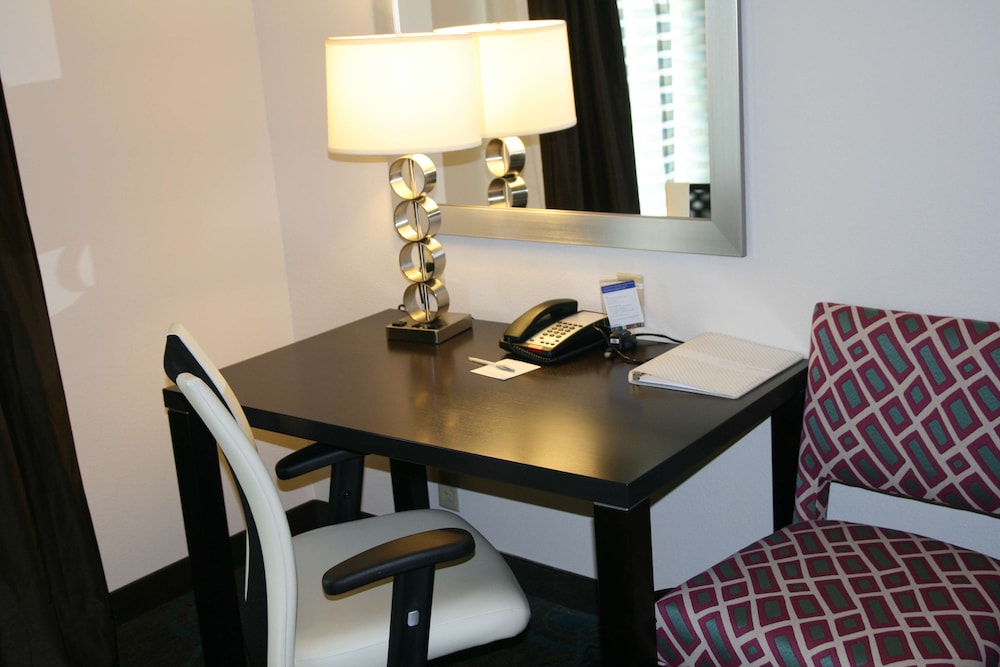 Hampton Inn Shreveport Airport - photo 37
