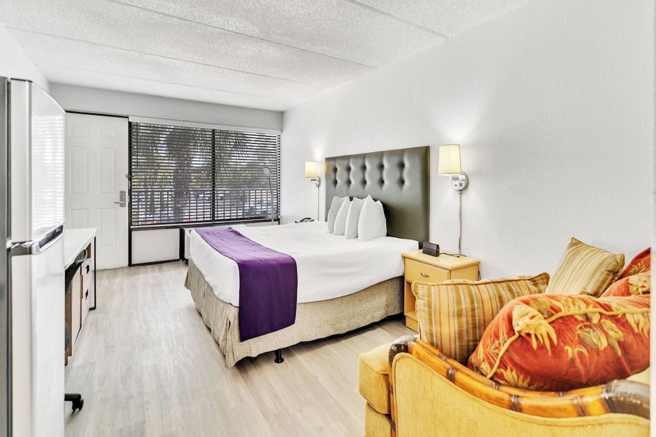 Home 1 Suites Extended Stay Kissimmee - photo 13