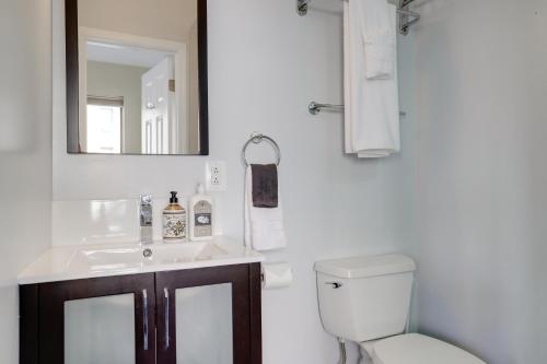 DuPont Place Boutique Inn - photo 65