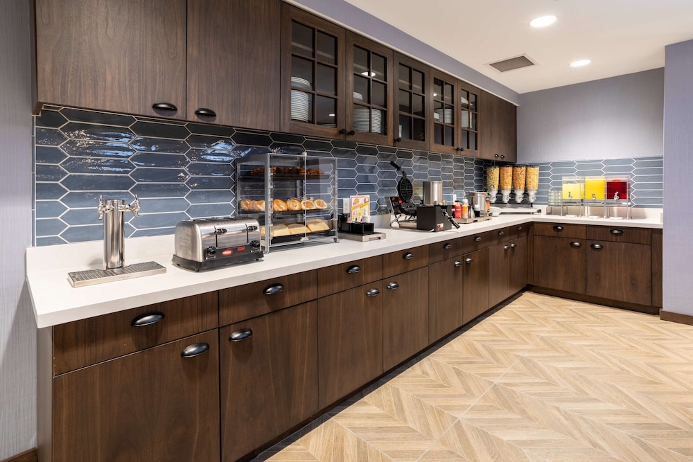 Homewood Suites by Hilton Albuquerque Downtown - photo 21