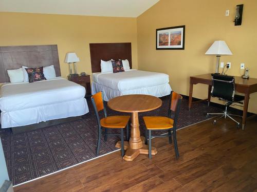Southern Inn and Suites Yorktown - photo 34
