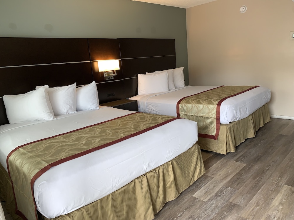 Olive Tree Inn & Suites by Howard Johnson WYNDHAM - photo 7