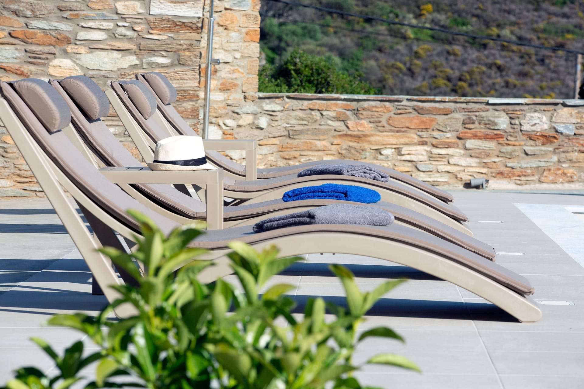 Elia Privileged Suites Andros Ανδροσ — Andros — photo 4