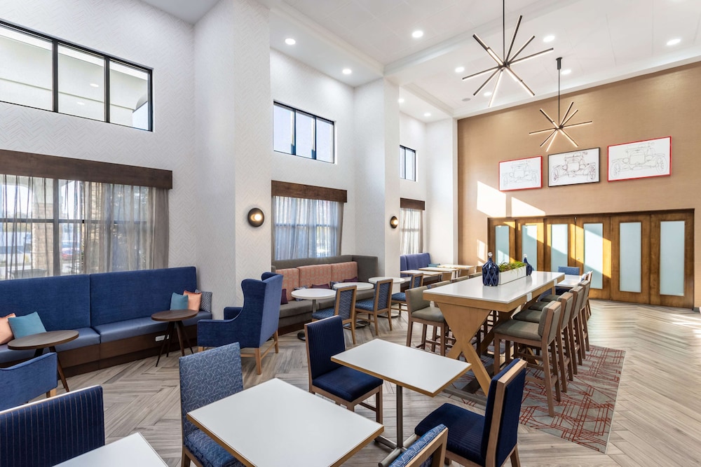 Hampton Inn & Suites Richmond IN - photo 33