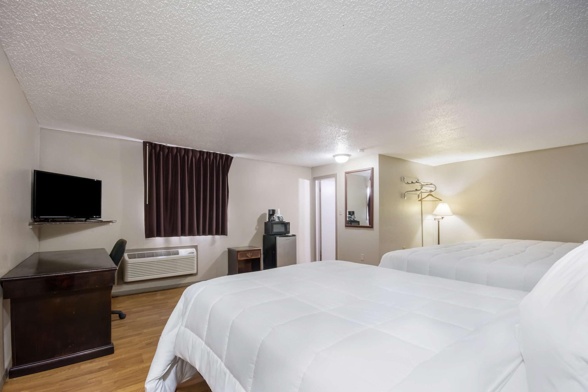 Americas Best Value Inn Woodward at 8th St - photo 15