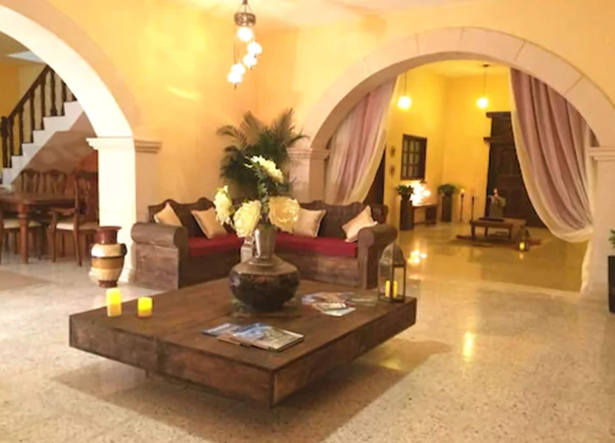 Hotel Boutique Casa Mazejuwi in Campeche, Mexico