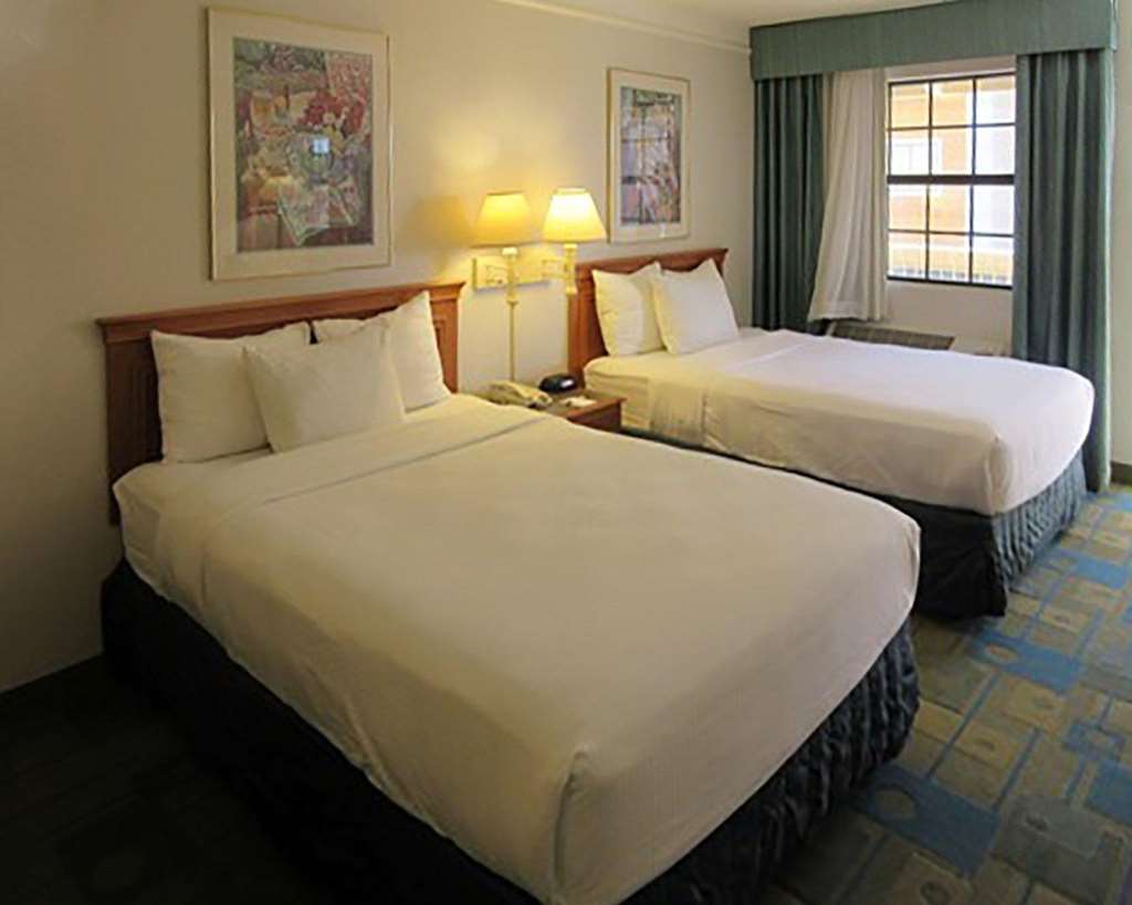 Quality Inn Harlingen - photo 4