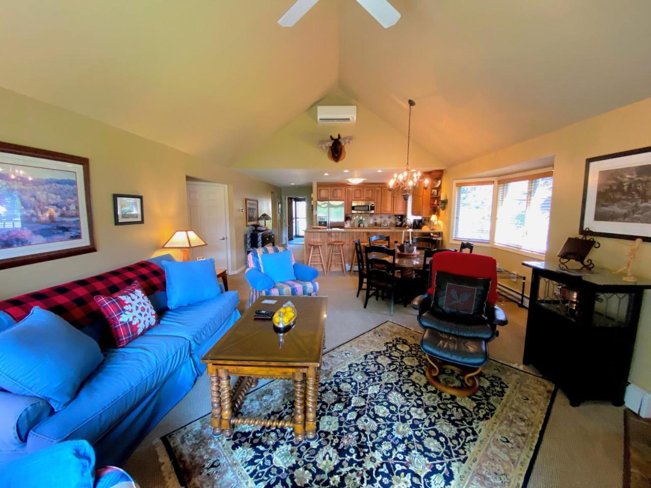 F8 Luxurious Mt Washington Hotel golf course home Wifi cable air conditioning - photo 17